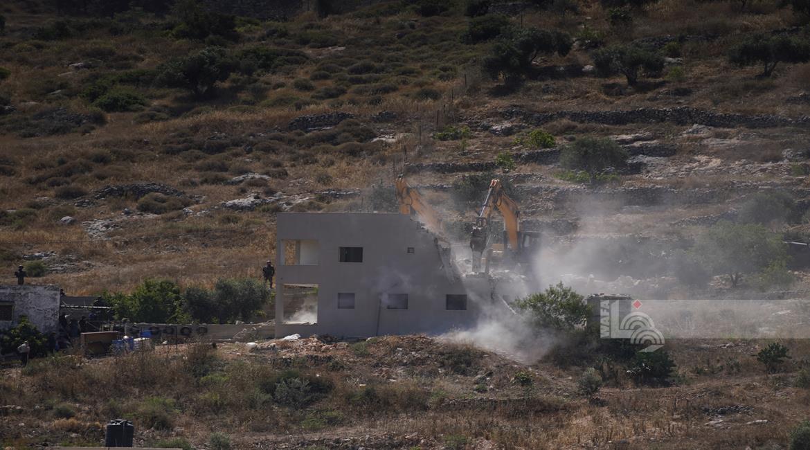  الاحتلال يهدم منزلين في قرية جلبون شرق جنين (تصوير: محمد منصور/ وفا)